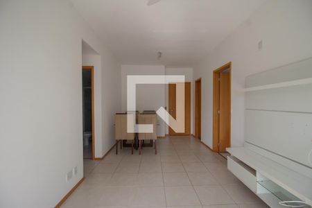 Sala de apartamento para alugar com 2 quartos, 70m² em Recreio dos Bandeirantes, Rio de Janeiro