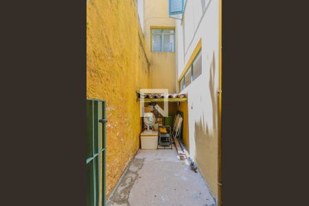 Casa à venda com 330m², 3 quartos e 2 vagasquintal