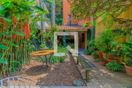 Casa à venda com 330m², 3 quartos e 2 vagasÁrea comum