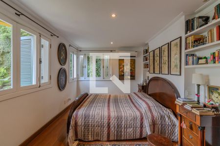 Casa à venda com 330m², 3 quartos e 2 vagasSuite 1