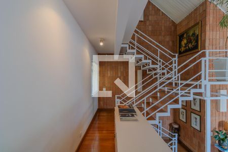 Casa à venda com 330m², 3 quartos e 2 vagasSaleta 