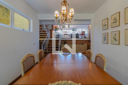 Casa à venda com 330m², 3 quartos e 2 vagasSala de Jantar