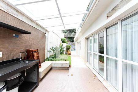 Apartamento à venda com 72m², 3 quartos e 2 vagas Apartamento à venda com 72m², 3 quartos e 2 vagasÁrea comum