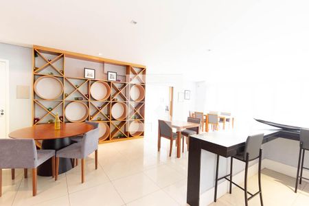 Apartamento à venda com 72m², 3 quartos e 2 vagas Apartamento à venda com 72m², 3 quartos e 2 vagasÁrea comum