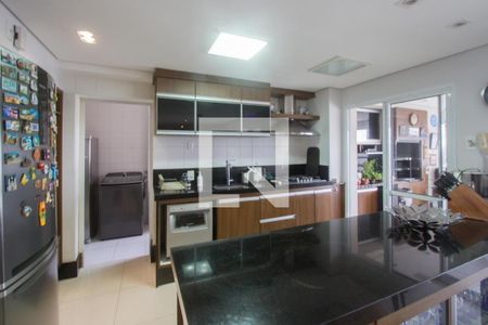 Apartamento à venda com 130m², 3 quartos e 2 vagas Apartamento à venda com 130m², 3 quartos e 2 vagasCozinha