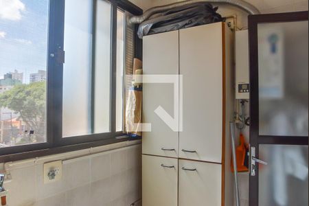 Apartamento à venda com 97m², 2 quartos e 2 vagas Apartamento à venda com 97m², 2 quartos e 2 vagasÁrea de Serviço