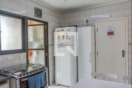 Apartamento à venda com 97m², 2 quartos e 2 vagas Apartamento à venda com 97m², 2 quartos e 2 vagasCozinha