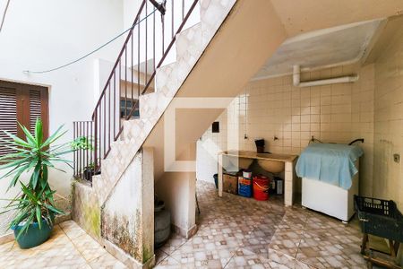 Casa à venda com 203m², 4 quartos e 2 vagas Casa à venda com 203m², 4 quartos e 2 vagasÁrea de Serviço