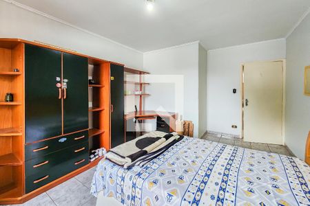 Casa à venda com 203m², 4 quartos e 2 vagas Casa à venda com 203m², 4 quartos e 2 vagasSuíte 1