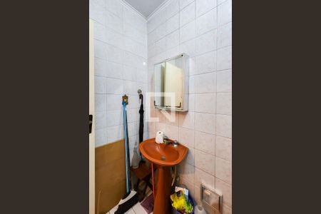 Casa à venda com 203m², 4 quartos e 2 vagas Casa à venda com 203m², 4 quartos e 2 vagasBanheiro da Suíte 2