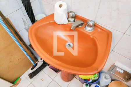 Casa à venda com 203m², 4 quartos e 2 vagas Casa à venda com 203m², 4 quartos e 2 vagasBanheiro da Suíte 2