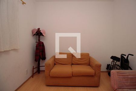 Casa à venda com 200m², 3 quartos e 3 vagas Casa à venda com 200m², 3 quartos e 3 vagasQuarto 1