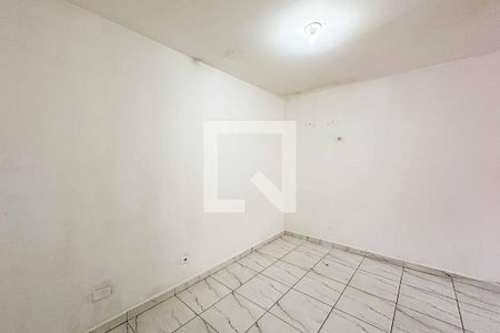 Sala/Quarto de kitnet/studio para alugar com 1 quarto, 21m² em Vila Romero, São Paulo