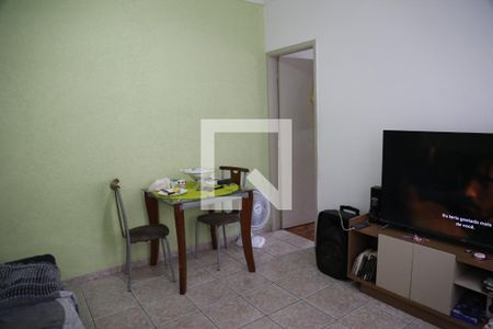 Casa à venda com 125m², 4 quartos e 2 vagasCasa 2 - Sala