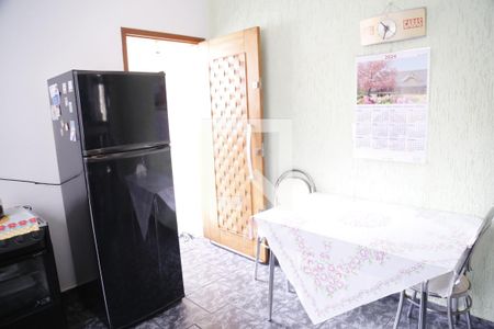 Casa à venda com 125m², 4 quartos e 2 vagasCozinha 