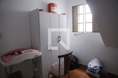 Casa à venda com 125m², 4 quartos e 2 vagasCasa 2 - Quarto 2 