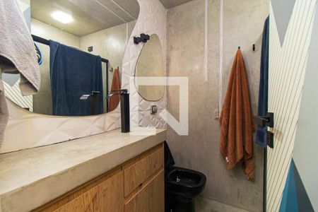 Banheiro de kitnet/studio para alugar com 1 quarto, 30m² em Bela Vista, São Paulo