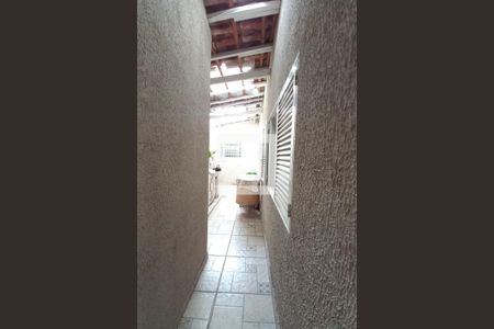 Casa à venda com 115m², 4 quartos e 1 vagaCorredor