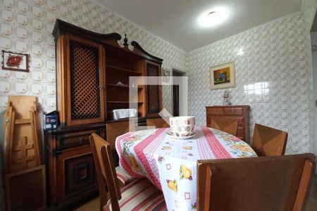 Casa à venda com 115m², 4 quartos e 1 vagaCopa