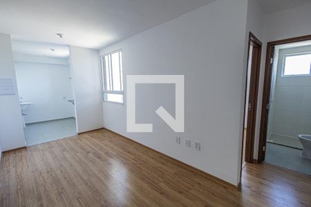 Sala de apartamento para alugar com 2 quartos, 50m² em Juliana, Belo Horizonte