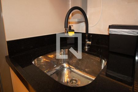 Apartamento à venda com 30m², 1 quarto e sem vaga Apartamento à venda com 30m², 1 quarto e sem vagaCozinha/Área de serviço - torneira da pia