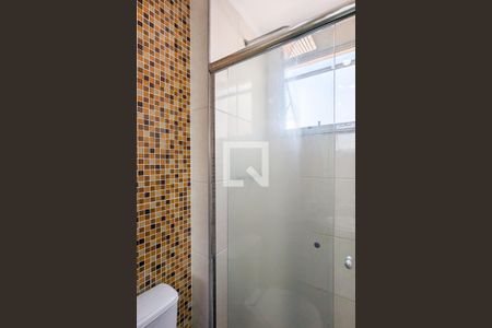 Apartamento à venda com 70m², 3 quartos e 2 vagasBanheiro da suíte