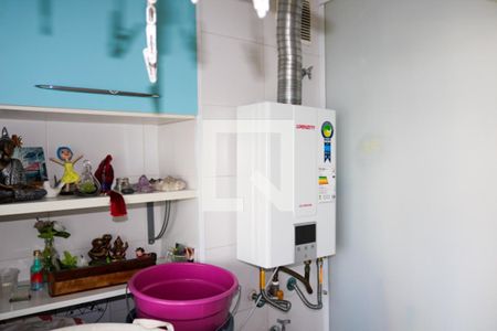 Apartamento à venda com 70m², 2 quartos e 1 vaga Apartamento à venda com 70m², 2 quartos e 1 vagaÁrea de Serviço