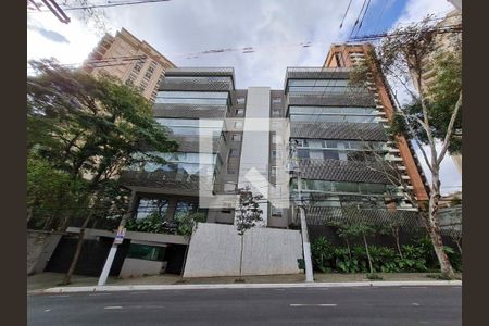 Apartamento à venda com 390m², 4 quartos e 6 vagas
