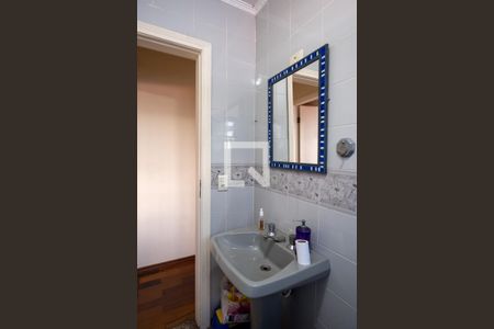 Casa à venda com 265m², 3 quartos e 2 vagasBanheiro Social