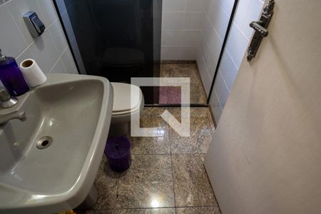 Casa à venda com 265m², 3 quartos e 2 vagasBanheiro Social
