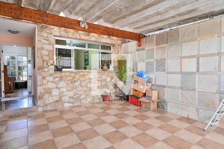 Casa à venda com 265m², 3 quartos e 2 vagasGaragem