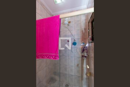 Casa à venda com 170m², 3 quartos e 4 vagasBanheiro da Suíte