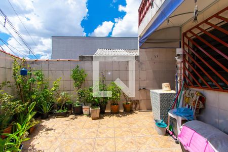 Casa à venda com 170m², 3 quartos e 4 vagasQuintal