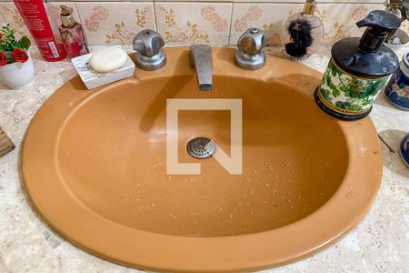 Apartamento à venda com 77m², 3 quartos e 2 vagas Apartamento à venda com 77m², 3 quartos e 2 vagasBanheiro 2