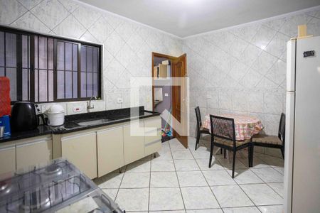 Casa à venda com 133m², 3 quartos e 2 vagasCozinha