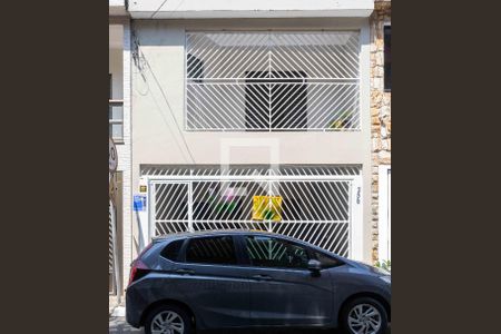 Casa à venda com 133m², 3 quartos e 2 vagasFachada