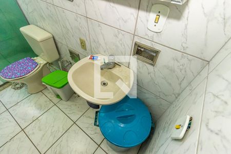 Casa à venda com 144m², 4 quartos e 1 vaga Casa à venda com 144m², 4 quartos e 1 vagaBanheiro da Suíte 2