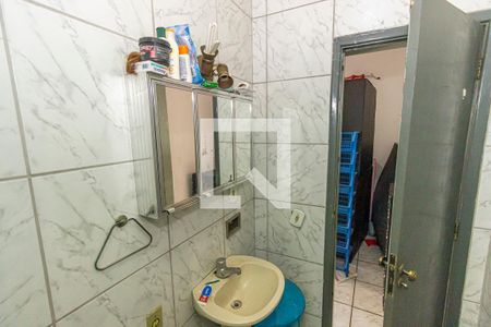 Casa à venda com 144m², 4 quartos e 1 vaga Casa à venda com 144m², 4 quartos e 1 vagaBanheiro da Suíte 2