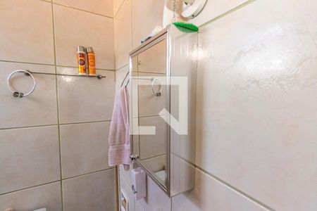 Casa à venda com 144m², 4 quartos e 1 vaga Casa à venda com 144m², 4 quartos e 1 vagaBanheiro da Suíte 3