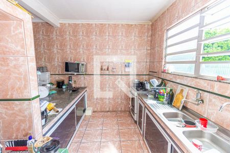 Casa à venda com 144m², 4 quartos e 1 vaga Casa à venda com 144m², 4 quartos e 1 vagaCozinha