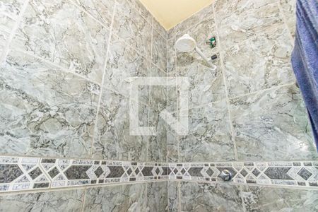 Casa à venda com 144m², 4 quartos e 1 vaga Casa à venda com 144m², 4 quartos e 1 vagaBanheiro