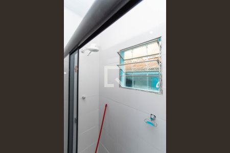 Casa à venda com 136m², 3 quartos e 2 vagas Casa à venda com 136m², 3 quartos e 2 vagasBanheiro