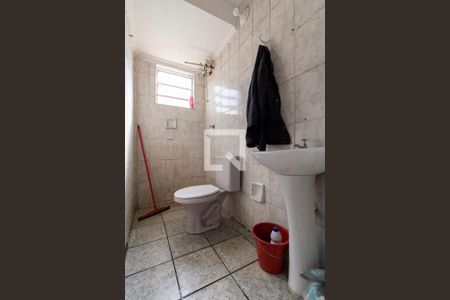 Apartamento à venda com 45m², 2 quartos e 1 vaga Apartamento à venda com 45m², 2 quartos e 1 vagaBanheiro