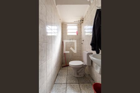 Apartamento à venda com 45m², 2 quartos e 1 vaga Apartamento à venda com 45m², 2 quartos e 1 vagaBanheiro