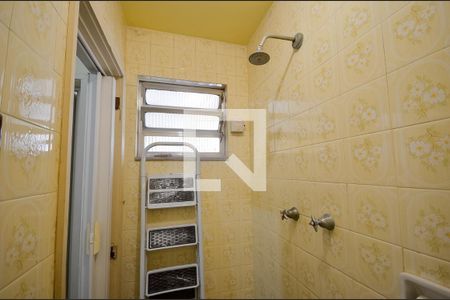 Apartamento à venda com 140m², 4 quartos e 1 vagaBanheiro de Serviço