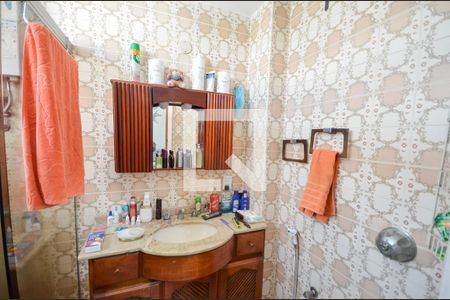 Apartamento à venda com 140m², 4 quartos e 1 vagaBanheiro da Suíte