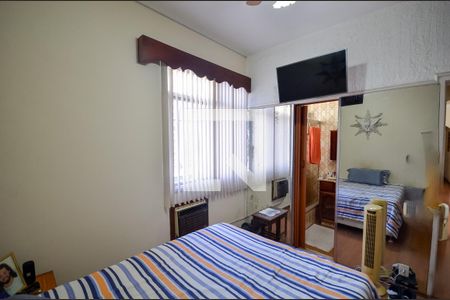 Apartamento à venda com 140m², 4 quartos e 1 vagaSuíte