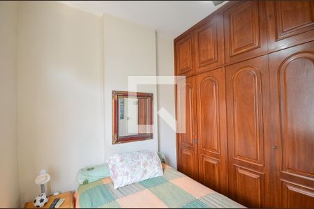 Apartamento à venda com 140m², 4 quartos e 1 vagaQuarto 2