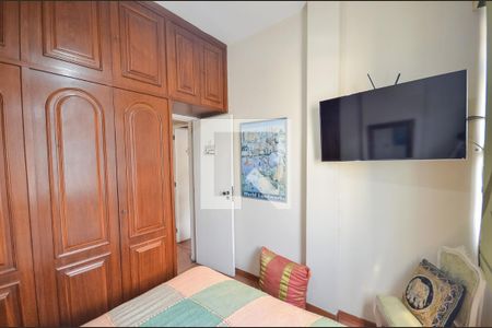 Apartamento à venda com 140m², 4 quartos e 1 vagaQuarto 2