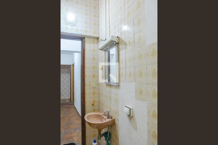 Casa à venda com 264m², 3 quartos e 5 vagasBanheiro 1